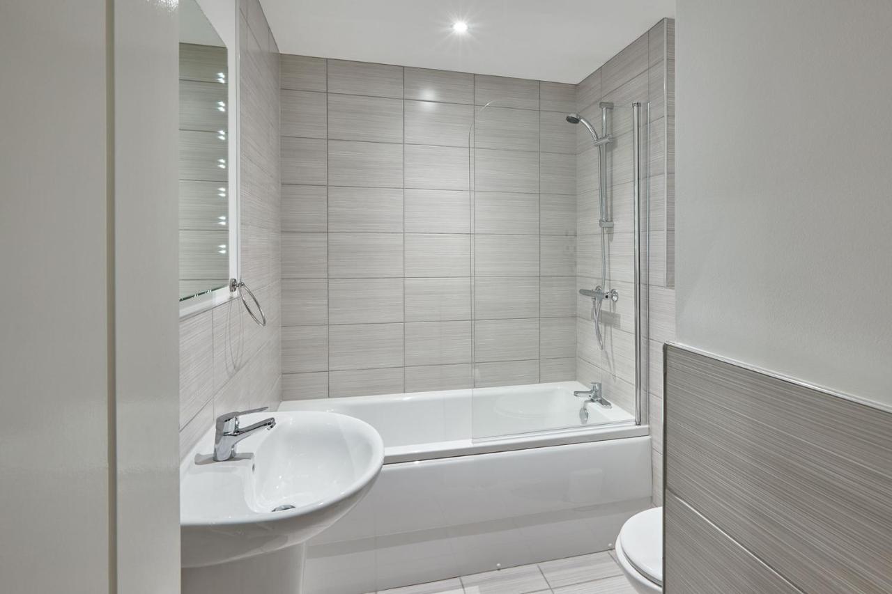 Host & Stay - South Cliff Apartment Scarborough Ngoại thất bức ảnh